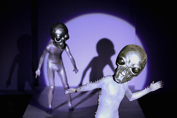 Aliens Aliens