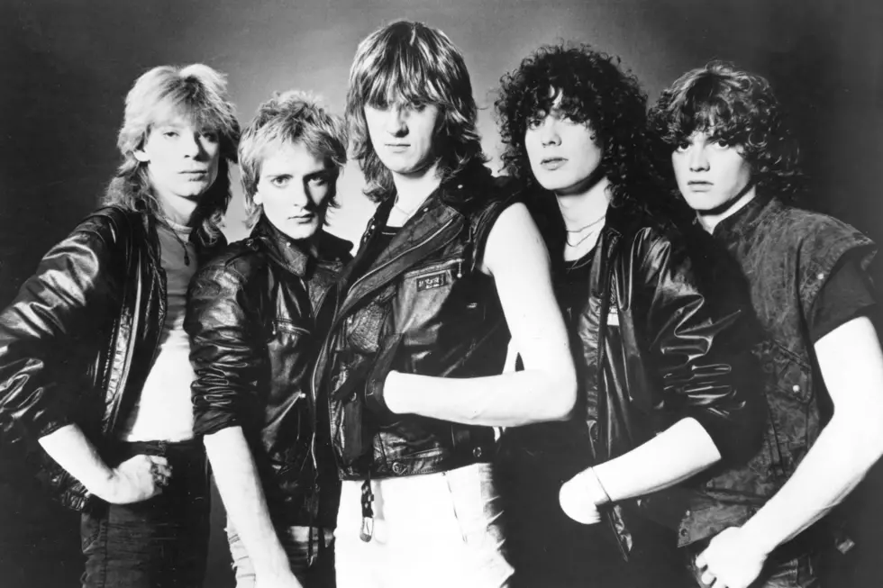 Joe Elliott Recalls Late Guitarist Steve Clark’s Pain